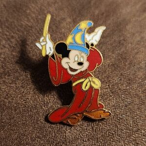 Mickey Mouse Sorcerer Pin